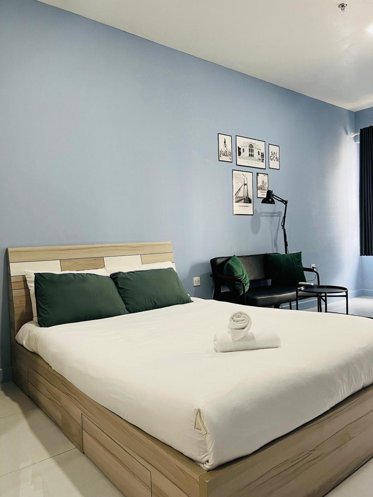 Tai Soho D1, Near Bui Vien, Cho Ben Thanh *